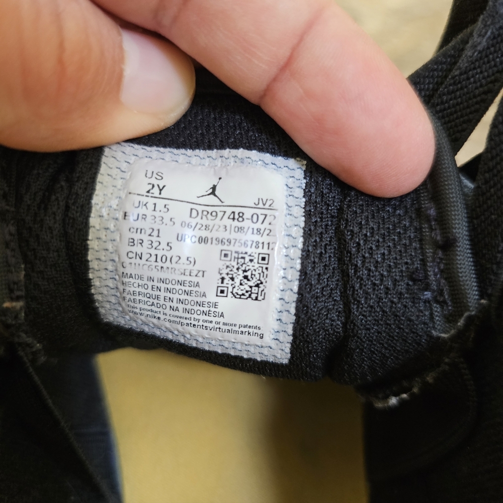 Nike, Nike Jordan And K-Swiss Sneakers Bundle 3 Pairs - Picture 11 of 17